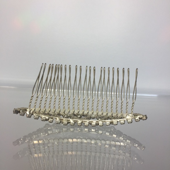 Tiara hair accessory - Picture 2 of 2